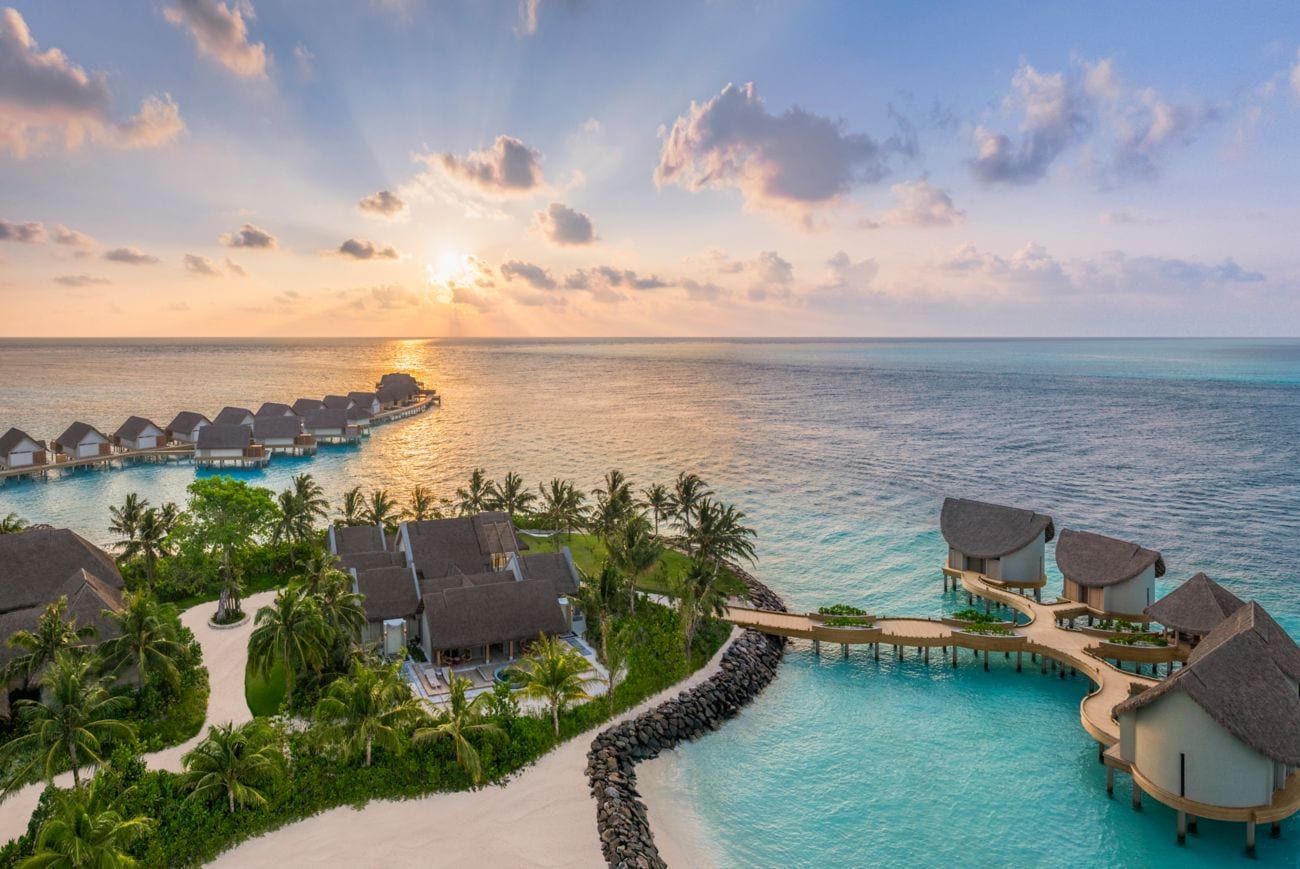 JW Marriott Maldives Kaafu Atoll Island Resort — 80-villa private-island resort in South Malé Atoll.